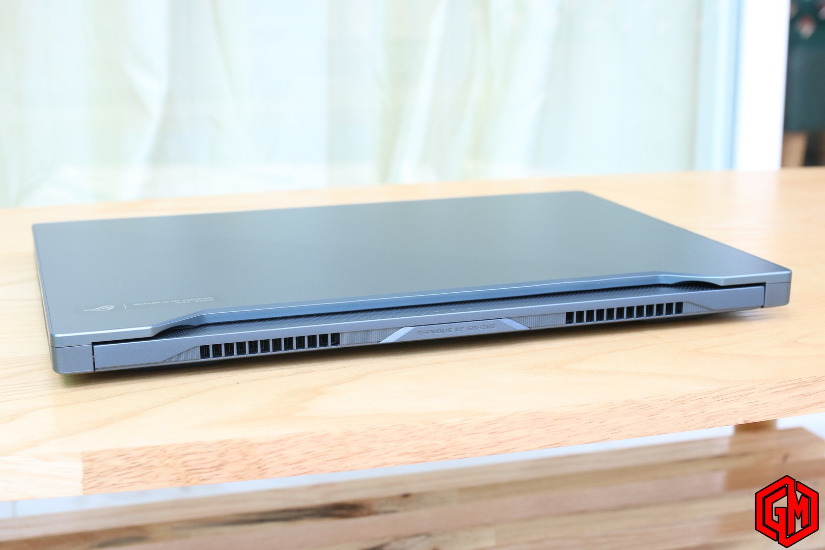 Asus Zephyrus M15 GU502LW Prism Gray Core i7 10750H VGA 